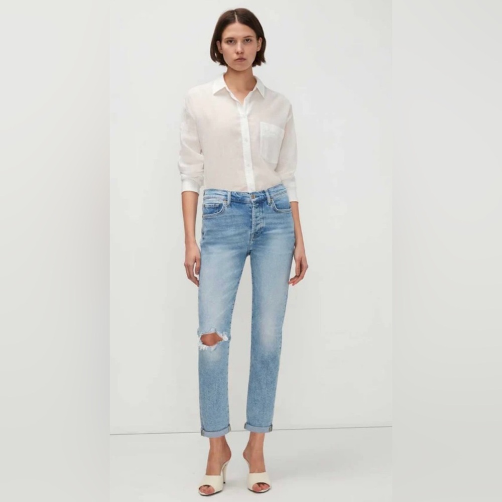 7 for All ManKind Luxe Vintage Josefina Boyfriend Distressed Jeans size 23‎